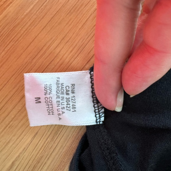 Halloween 👻 tee - Picture 3 of 3